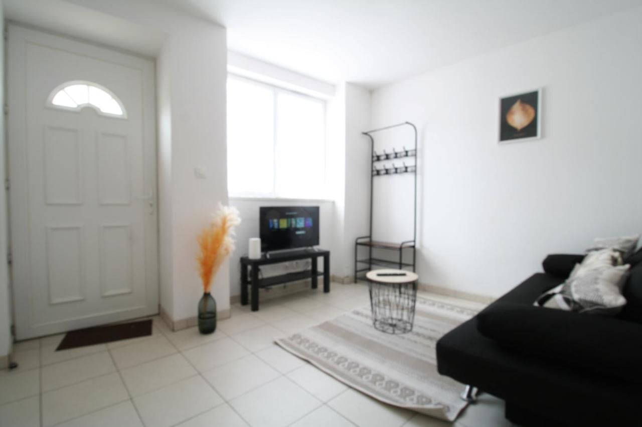 L'Appartement Terrasse Angouleme Exterior photo